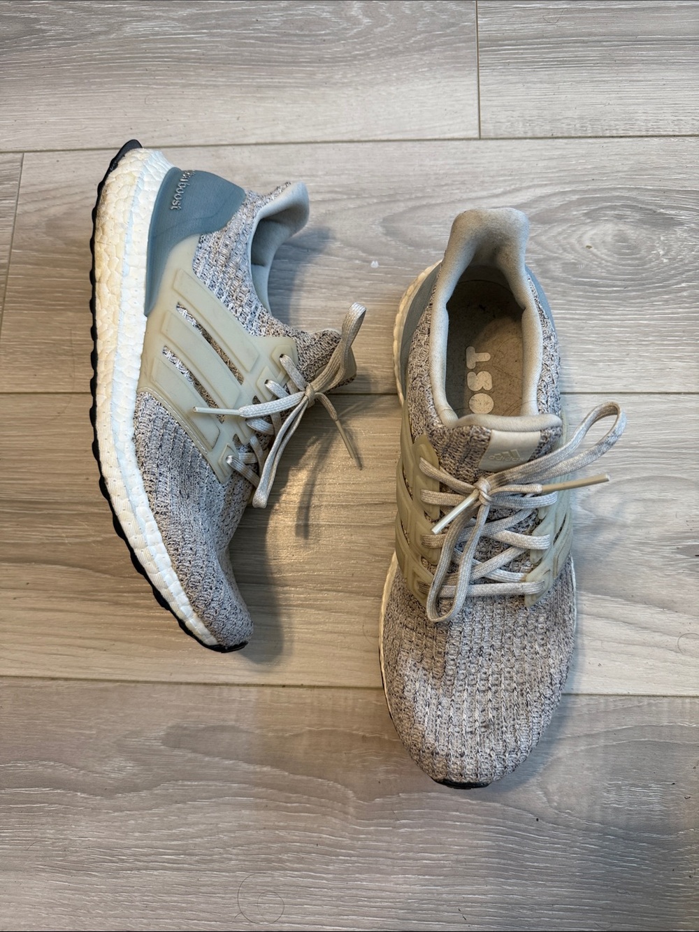 Adidas Ultra Boost 4.0 Women's Size 7 Running Shoes Gray